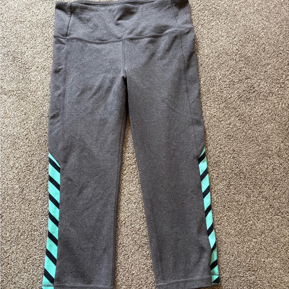 ALO Yoga Charcoal Leggings with Teal Striped Side Panels - Picture 3 of 5